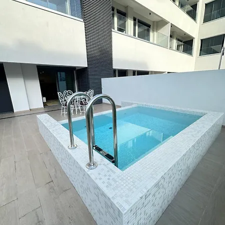 Seashell Sanctuary Апартаменты